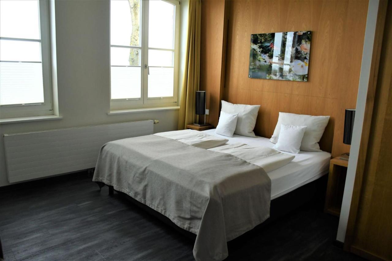 Hotel Hafenresidenz شترالسوند المظهر الخارجي الصورة