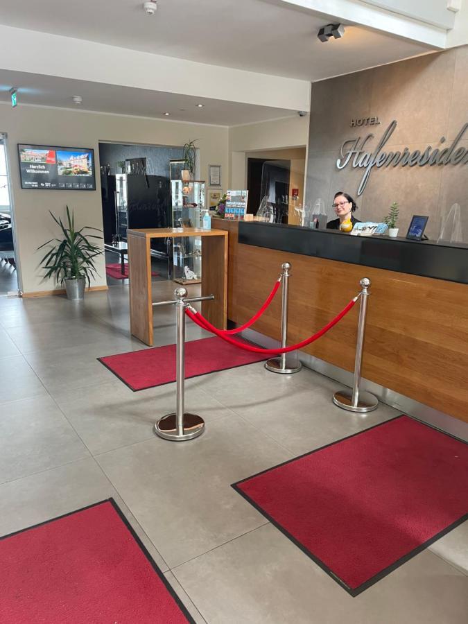 Hotel Hafenresidenz شترالسوند المظهر الخارجي الصورة