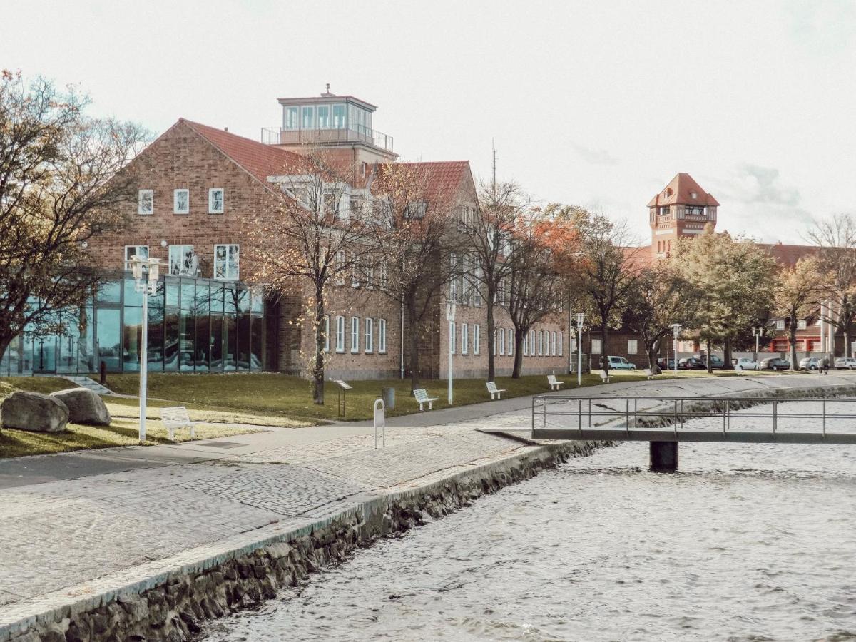 Hotel Hafenresidenz شترالسوند المظهر الخارجي الصورة